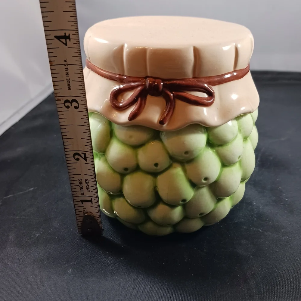 Vintage Green Grapes Lidden Honey/Sugar/Jam Small Jar